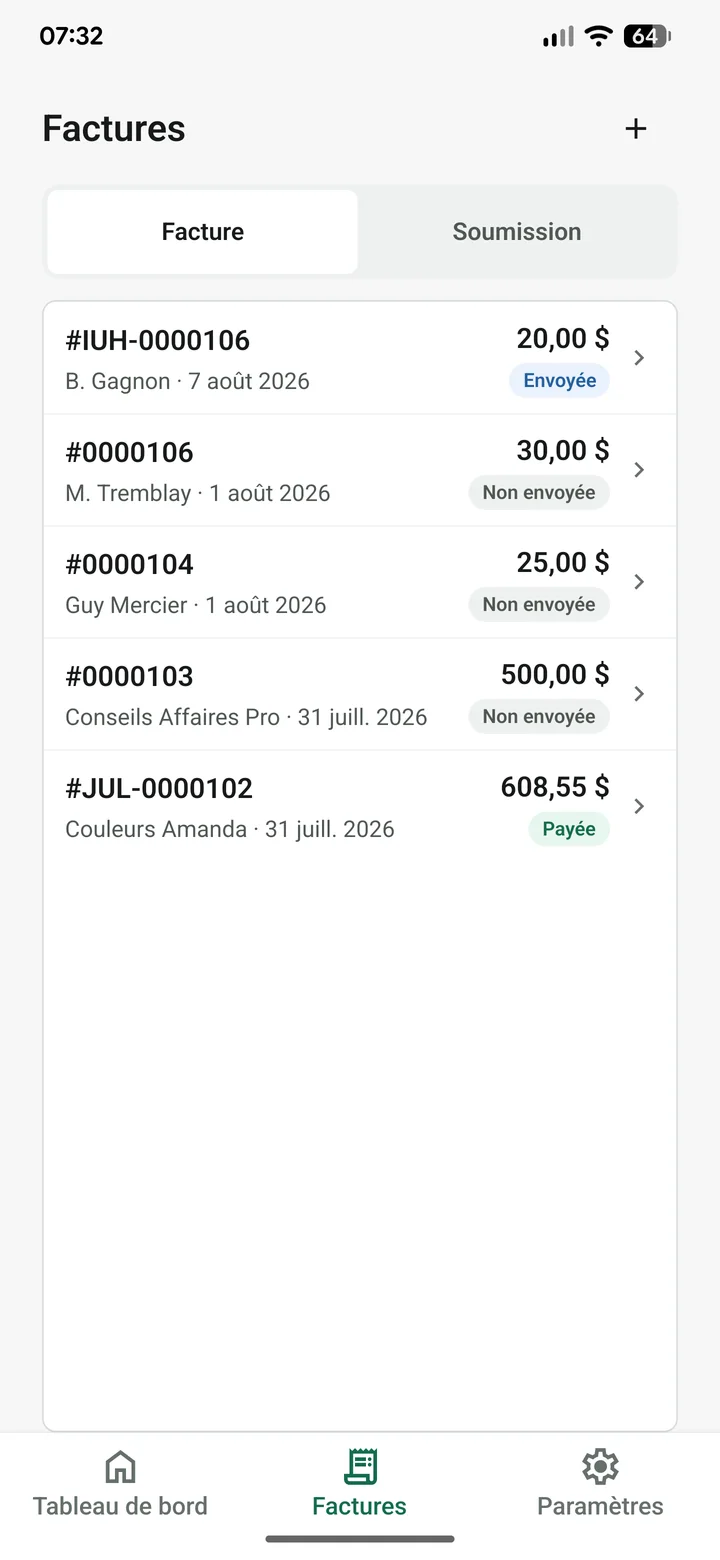 Application mobile Just Invoice en bêta affichant une liste bien organisée de factures